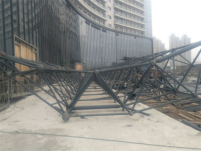 商洛万豪酒店雨棚网架